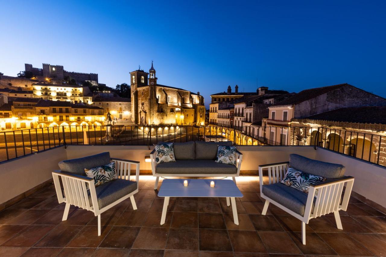 El Patio, Plaza Mayor